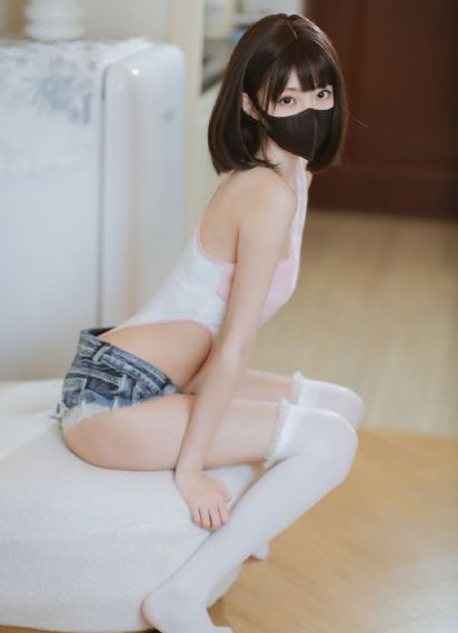 四虎福利视频_超清高清迅雷在线观看